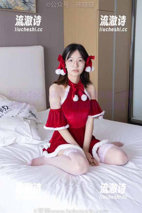 BoBoSocks袜啵啵 - 奶油放大招！最新资源呈上——老头乐挠脚剧情（花絮版）竟然有新花样！-流澈诗