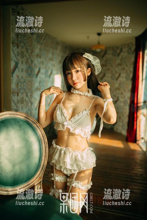 GIRLT果团网 - Miss琪泳装图包大更新，拒绝腋下暴露，来围观哪些是‘反光镜’！-流澈诗