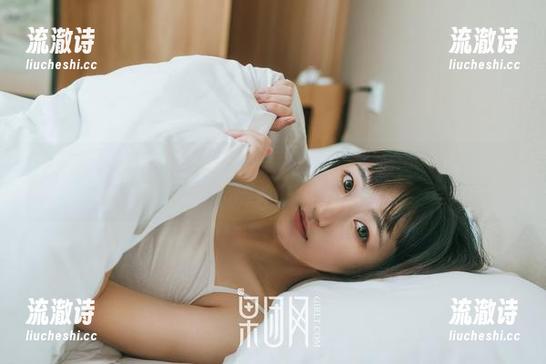 GIRLT果团网 - 王语纯的秘书日常在线：高清画面中小细节无处不在的高能！-流澈诗