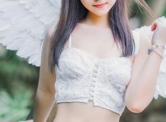 小白裙私拍不简单，喵糖映画的美图真让人心动！