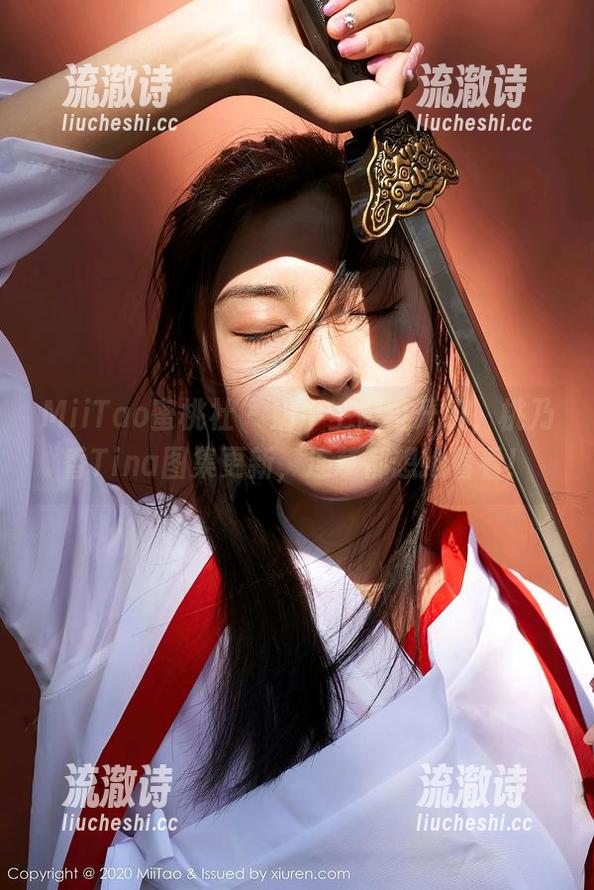 MiiTao蜜桃社 - 奶牛主题再升级，桃乃香Tina图集更新，连草都想抢着看！-流澈诗