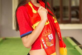 TGOD推女神 - 可乐Vicky图片集：内衣骗局，结果被她的翘臀完全征服