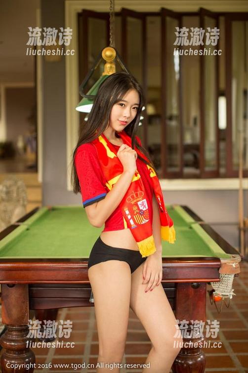 TGOD推女神 - 可乐Vicky图片集：内衣骗局，结果被她的翘臀完全征服-流澈诗
