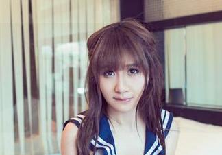 UGirls尤果网 - 网盘这玩意儿，存了不少东西，但布莱尔昆娜的清纯作品才是我反复观赏的‘宝物’！