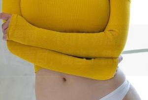 UGirls尤果网 - 不讨论杨晨晨的女神范儿，单说这美图，能当手机壁纸了吧！
