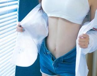 UGirls尤果网 - 万圣节主题的私房合集，赵伊彤又在撩拨我们的神经了。