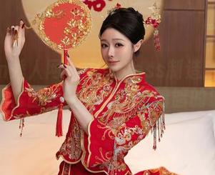 Xiuren秀人网 - 安妮Tess制造：教室里的最新套图，潜藏着哪些暗暗的波动？