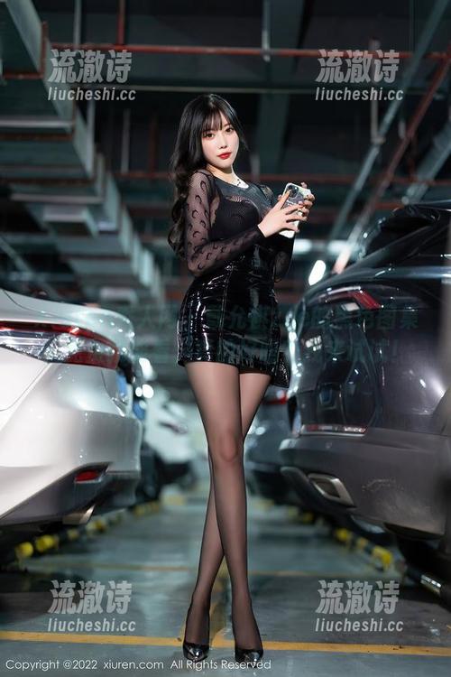 Xiuren秀人网 - 戴允祺zoe的黑色图集，免费就能看，真的好吗？我来试试！-流澈诗
