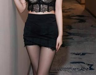 Xiuren秀人网 - 苏曼兮写真带来的网袜哲学：兜里的硬币也不如袜子有范儿