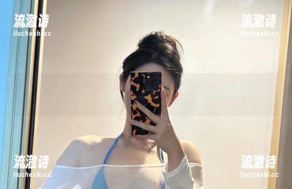 微密圈 - 不爱笑的赛琳的修女写真，轻轻一撩秒入戏，编剧不见了不管吗-流澈诗