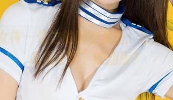 克拉女神 - 忆之的睡衣美图：这难道是“家居奢华”的翻版？