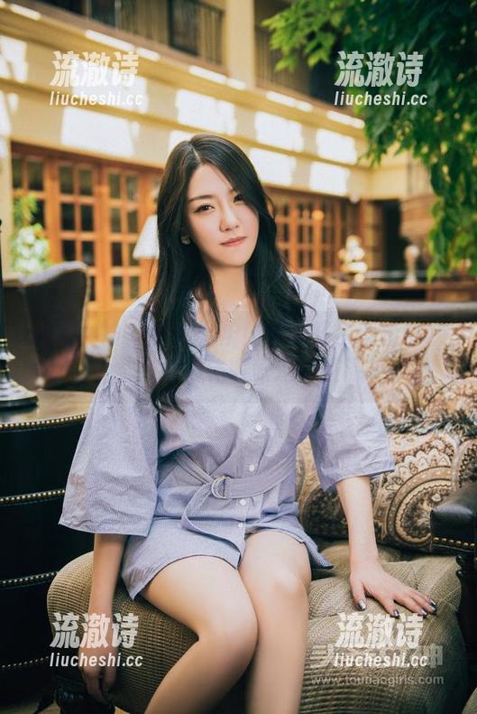 头条女神 - 新鲜出炉！阿依努尔瓦娅的灰丝，必须得先收好这个资源！-流澈诗