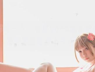 谁来解释一下，宅夏yoko怎么把私拍和索尼子圣诞扯上关系的？