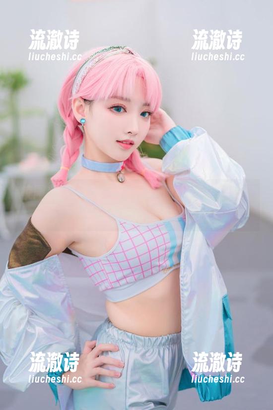 校园轻吟：宫本桜的裸足原图，有点妙，有点香…-流澈诗