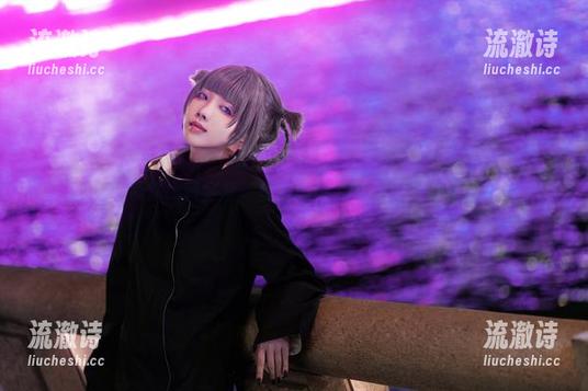 宫本樱带你玩转全套‘奥古斯特’！图包里有些意外哦-流澈诗