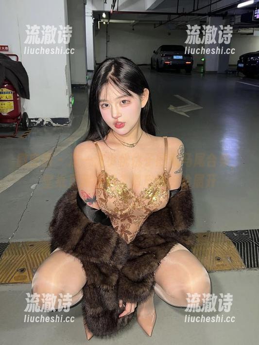 微密圈 - 这一波小优优子的双马尾合集，壁纸里藏着好多俏皮的徐徐展开-流澈诗