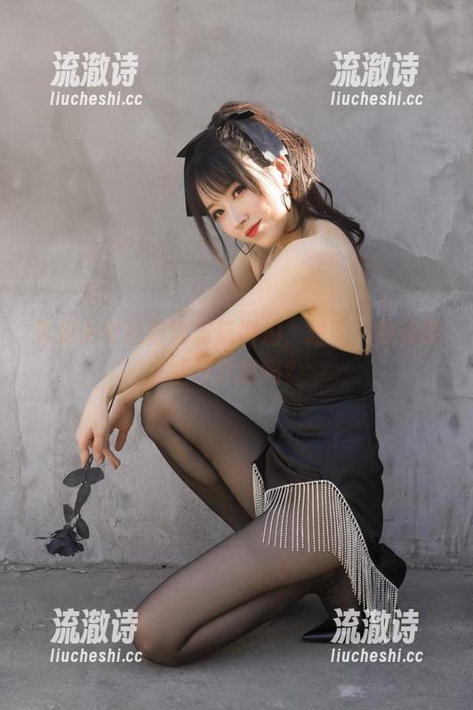 看见小女巫露娜东航棚拍，想问：高清就能这样撩吗？-流澈诗