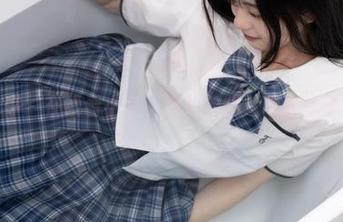 少女秩序 - 在线看小鱼，海边的图片像是涂了一层糖