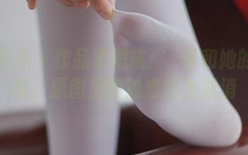 少女秩序 - 作品集揭晓：晞可和她的连衣裙，原图里的迷惑行为取消