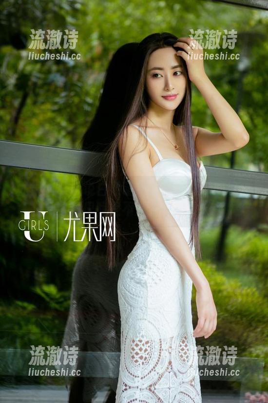 尤果网 - 听说白熙萌最近的白丝原图很火，寻思我是不是要来一发。-流澈诗