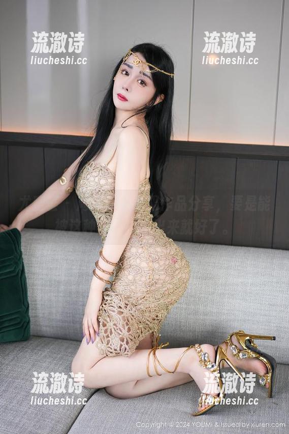 尤蜜荟 - 周思乔的制服作品分享，要是能被这种黑科技生出来就好了。-流澈诗