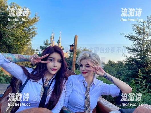 微密圈 - 有趣的是，希希Gina毛衣图包分享不仅仅是图，还是一种心灵上的依偎吧。-流澈诗
