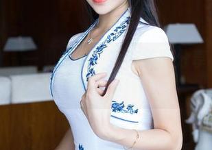 推女神 - 一见倾心，短裤美图分享，谭晓彤上场！
