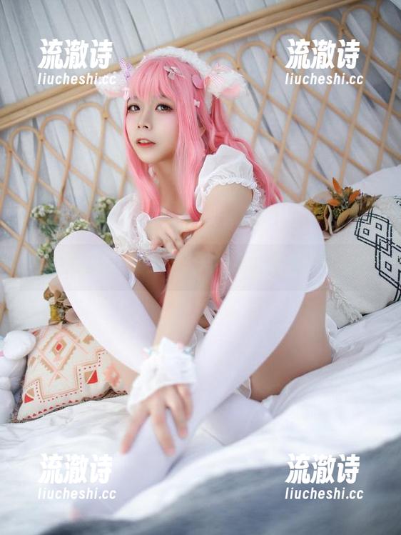 戏水物语：无颜小天使wy的私拍写真-流澈诗