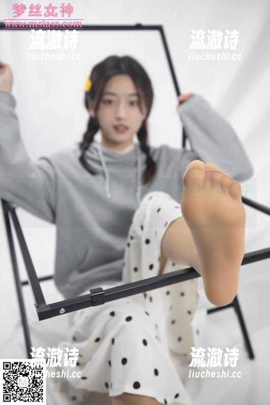 梦丝女神 - 乔儿：看我如何在定制图片中变身天使-流澈诗