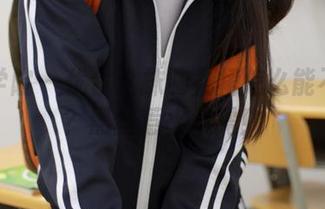 模范学院 - 优优这抹胸礼裙怎么能不下载？黑丝惹火急需！