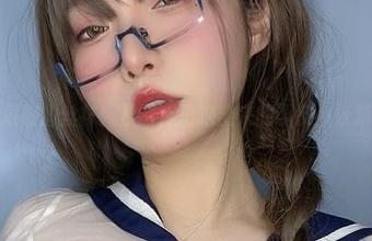 次屁啦的丝袜：从图库里跑出来的调皮小妖精！