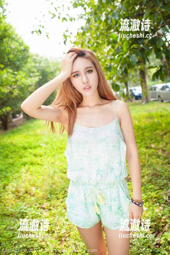 爱蜜社 - 懂不懂这个泳衣的美图有多绝？杨紫嫣Cynthia给我们上了一课！-流澈诗