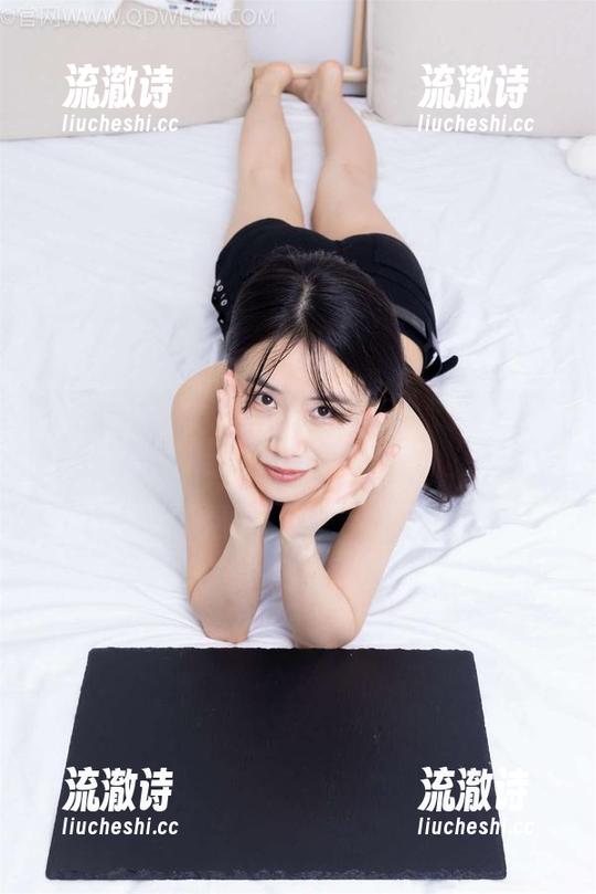 物恋传媒 - 小谷职业装写真，下载她的职场气场-流澈诗