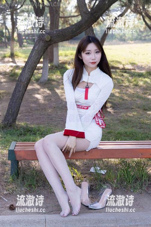 物恋传媒 - 每双板鞋都有个泡泡的故事，免费图包，听说以后会被赞叹！-流澈诗