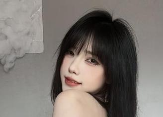微密圈 - 好吧，琳铛铛的新作‘小恶魔渔网’已经出来了，让我先深呼吸一下！