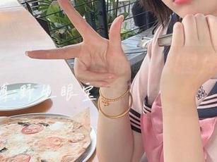 什么？眼酱大魔王w的修女风图片，竟然有这么点冷酷