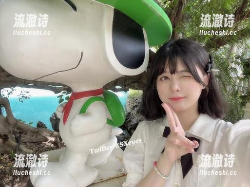 眼酱大魔王w与姐姐的私拍传奇，图片你得自己想象了！-流澈诗