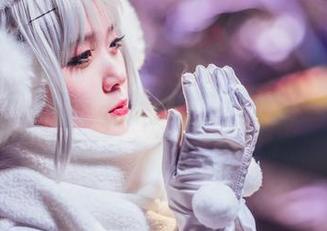 秋楚楚不秃头的短裤图集在线：一个女孩身上的千种可能。