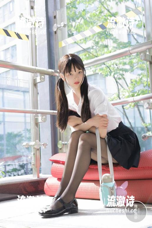 稚乖画册 - 每晚都这么白？夜夜的白丝女仆写真集，值得收藏的原图！-流澈诗
