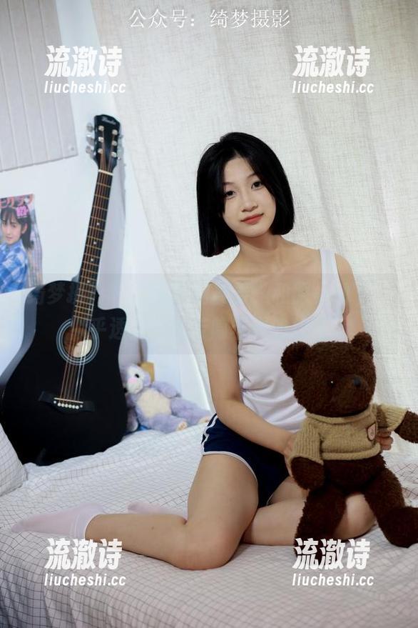 绮梦摄影 - 原图里的姜姜,和服晃动下,似乎透着一丝若隐若现的故事。-流澈诗 绮梦摄影 - 原图里的姜姜,和服晃动下,似乎透着一丝若隐若现的故事。-流澈诗