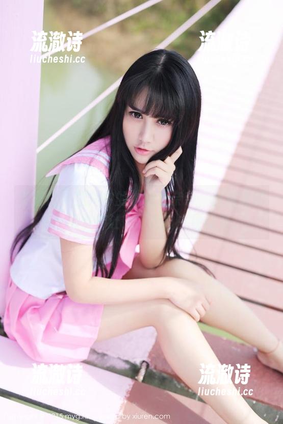 美媛馆 - 图片中的小魔女奈奈，旗袍里的每个细节都让人不由自主往回看。-流澈诗