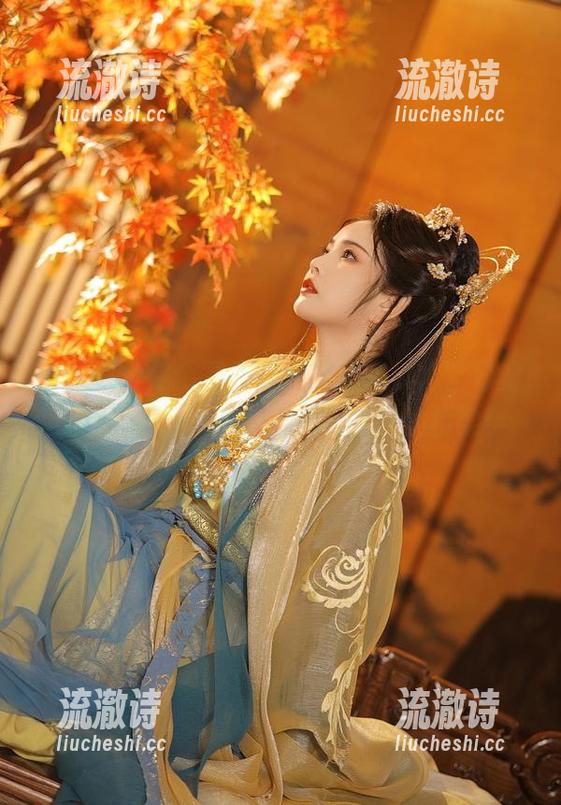 如果可爱是个罪，那苏嫣嫣阿姨肯定已穿上女仆装为此架起cos和图集的桥梁！-流澈诗