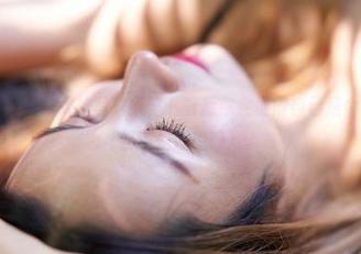 蜜桃社 - 真希的女神写真集，下载后你会觉得自己是个百万富翁（当然是虚拟嘛）。