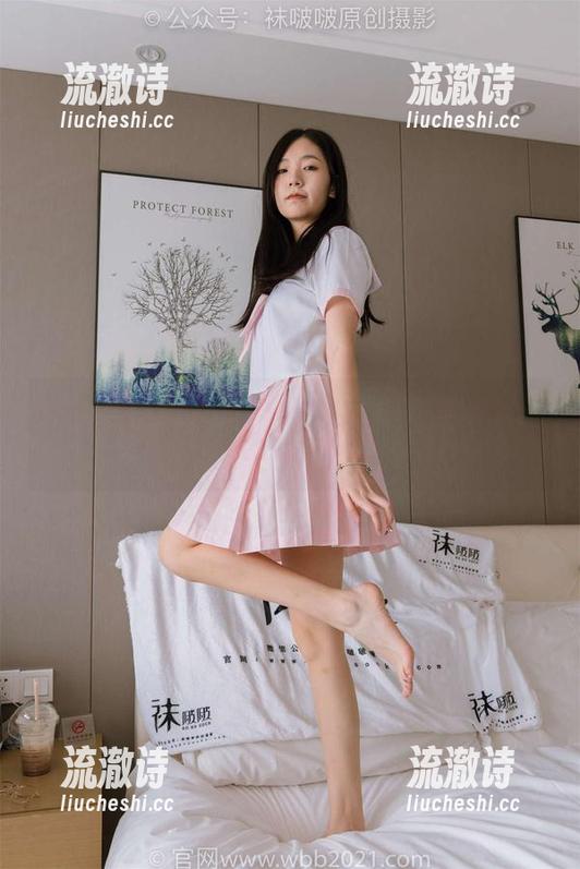 袜啵啵 - 小淳与匡威板鞋：写真集更新，让你的眼睛有了点新鲜！-流澈诗