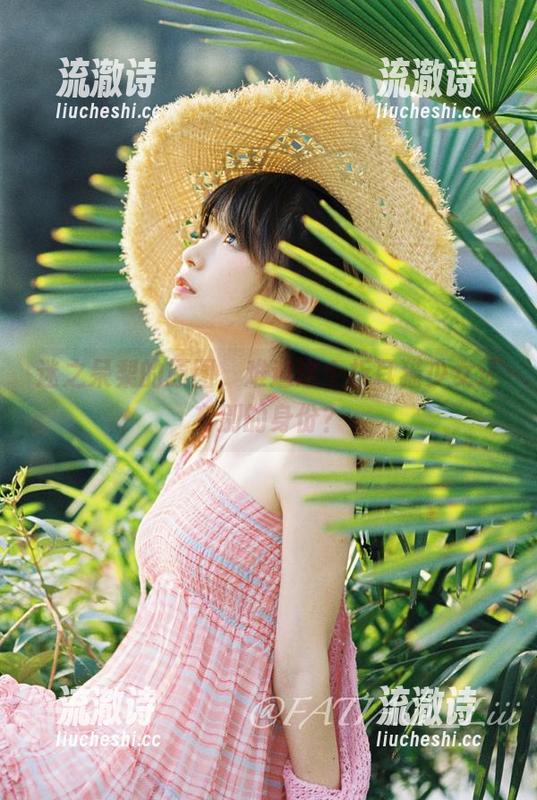 迷之呆梨的原图，难道这个折耳猫少女还有别的身份？-流澈诗