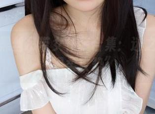 半透明黑丝吊带女仆装合集：迷之呆梨的“温柔攻势”
