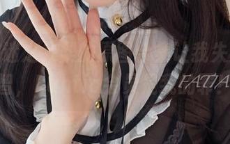 抱歉，迷之呆梨的原图合集让我失去了理智，Fantia会员是我的罪！