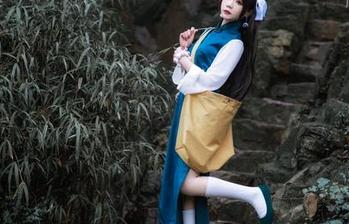 在AliceInWonderland中打滚！还能缺少铁打萌萌_moi的福利写真吗？