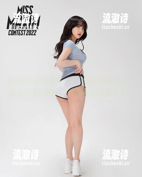 韩国孙乐乐的图集——DEARGAMBLE，蓝色蛋糕的诱惑，和硬核不怕输的姿态！-流澈诗