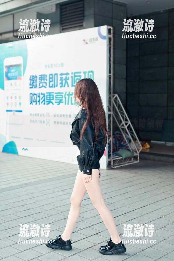 魔镜街拍 - 萌宝儿的商业秀场：哈哈镜和包臀裙神奇资源组合来啦！-流澈诗